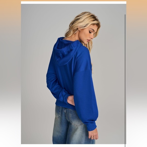 Stylish Royal Blue Women's Hoodie Size S/ 0139 - Picture 2 of 4